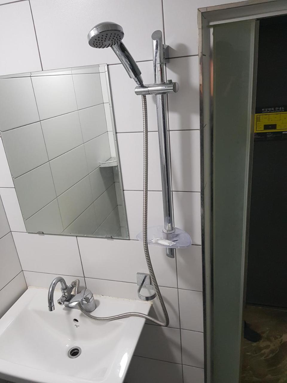 K-Guesthouse Dongdaemun Premium 2 Seoul Ngoại thất bức ảnh